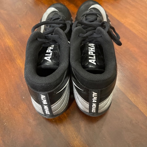 Nike Alpha Menace Varsity Mid Football Cleats Black 880137 001 Size 10 New Box - Picture 3 of 6